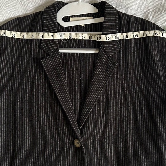 “Grade and Gather” Pinstriped cotton/linen oversized long blazer. - Picture 5 of 7